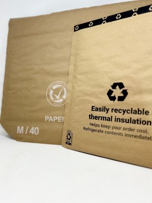 Insulation box liners and bags